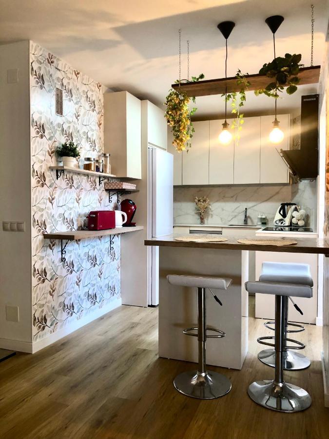 Habitacion Con Smart Tv En Piso Compartido Con Bano Privado O Compartido Malaga Sol ภายนอก รูปภาพ